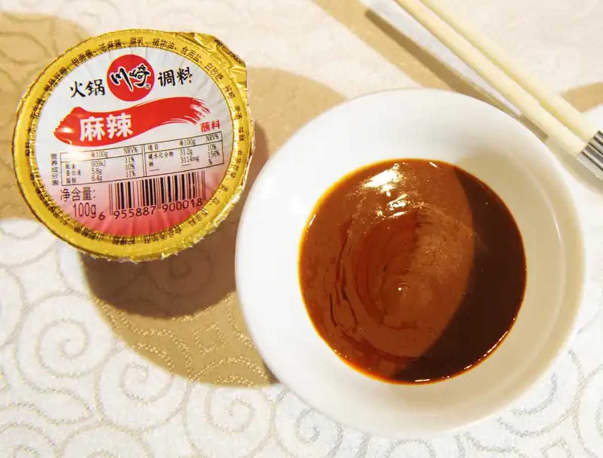 智能包裝新紀元：全自動PP杯醬料灌裝機賦能高效量產