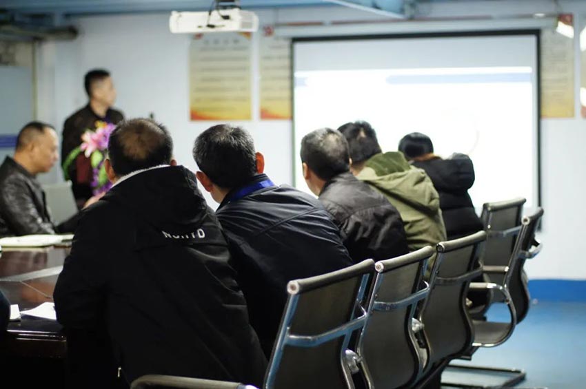 萬(wàn)達業(yè)研發(fā)、生產(chǎn)2020年度工作總結暨2021年度工作計劃專(zhuān)題會(huì )議