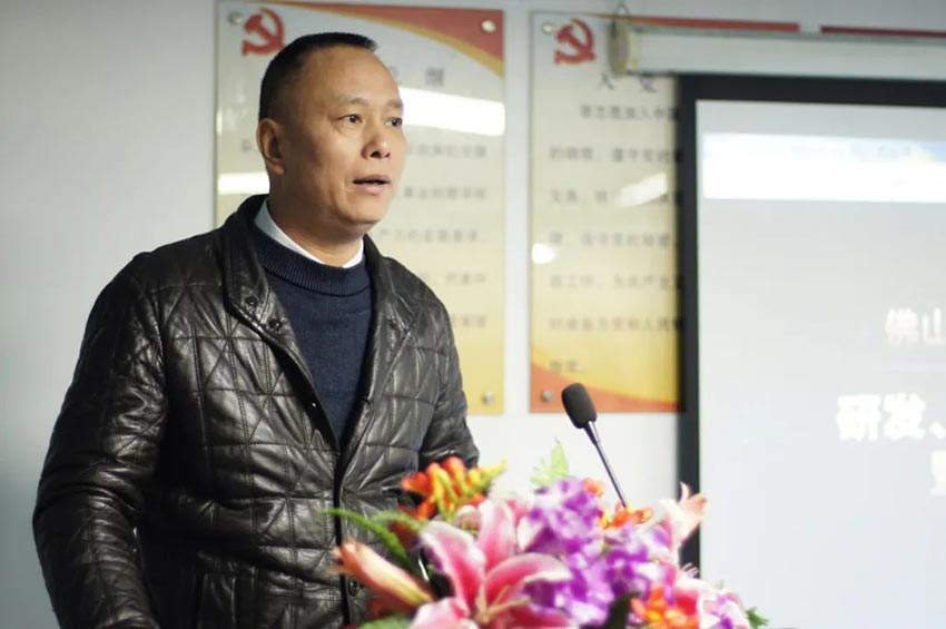萬(wàn)達業(yè)研發(fā)、生產(chǎn)2020年度工作總結暨2021年度工作計劃專(zhuān)題會(huì )議